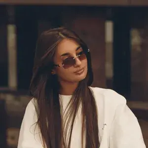 Bella OnlyFans profile