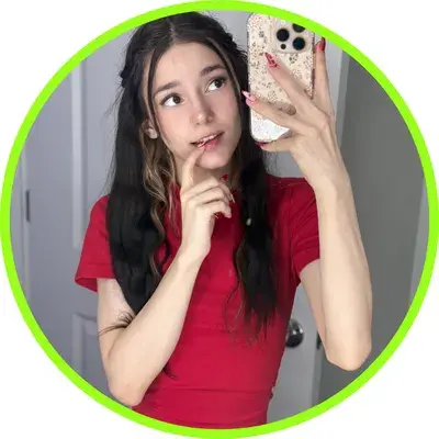 ⋆˚࿔ 𝒦𝒶𝓉𝓇𝒾𝓃𝒶 🧸 𝜗𝜚˚ OnlyFans profile