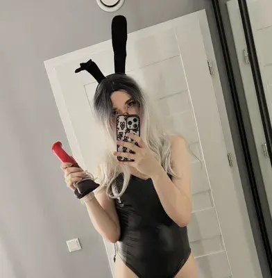 LUCY๐ณ๏ธโโง๏ธ OnlyFans profile