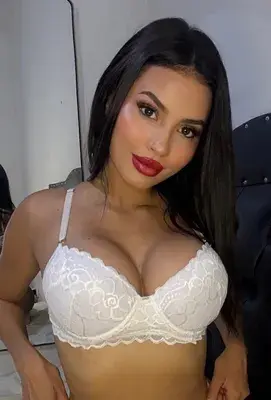 Caterina Fiore๐๐บ๐ธ๐ฎ๐น OnlyFans profile