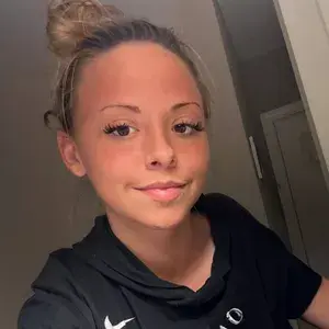 Mia OnlyFans profile