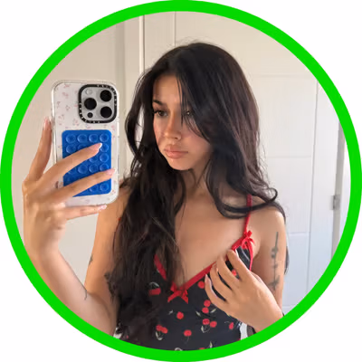 Anna (19 y/o) ๐ฉ๐ผโ๐ณ OnlyFans profile