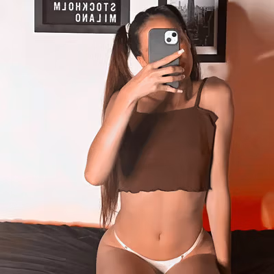 Rosy Lane 🦊 𝓑𝓮𝓼𝓽 𝓣𝓮𝓮𝓷 ✨ OnlyFans profile