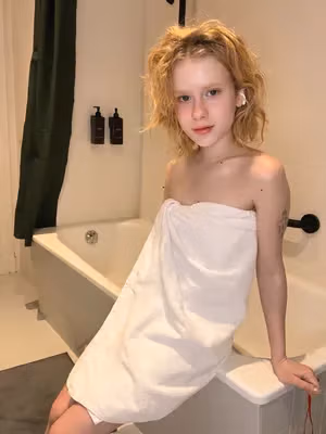 Daisy OnlyFans profile