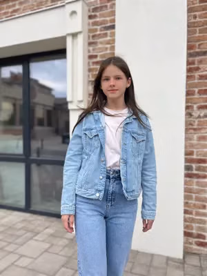 Lera Kiss teen 💋 OnlyFans profile