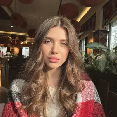 Linnaa π€ OnlyFans profile